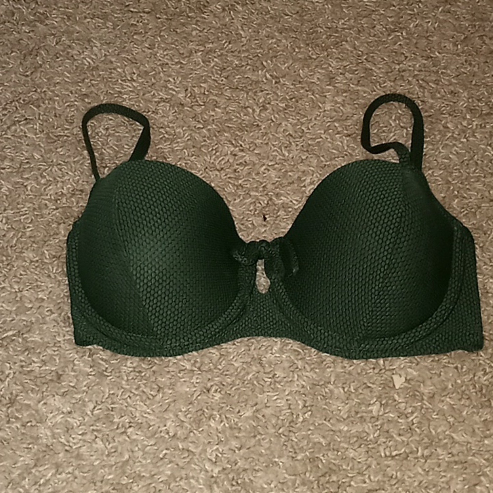 Shade & Shore Green Swimsuit Top